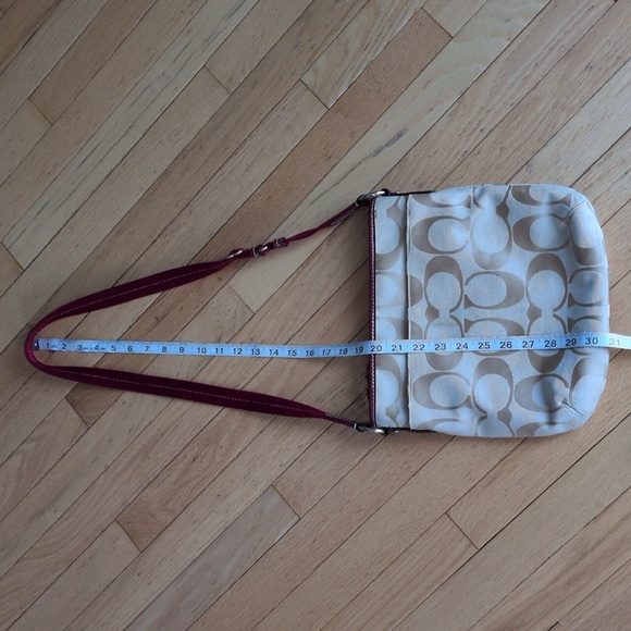 Coach Signature Canvas and Patent Leather Shoulder Bag K1394-29561E - Picture 5 of 15